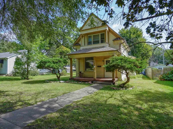 308 New Jersey Ave, Holton, KS 66436