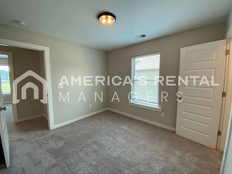 75 Cole Ln — Photo 25