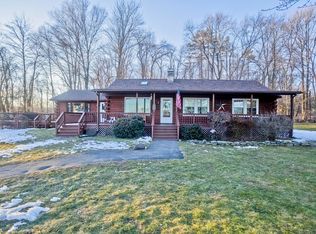 231 Silver St, Granville, MA 01034