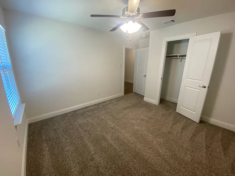 4005 Waterford Dr — Photo 24