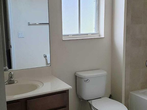 7d7b8548c51b22b9db86fb2a794f969653e2e7ff4ef6692832a3318b6072