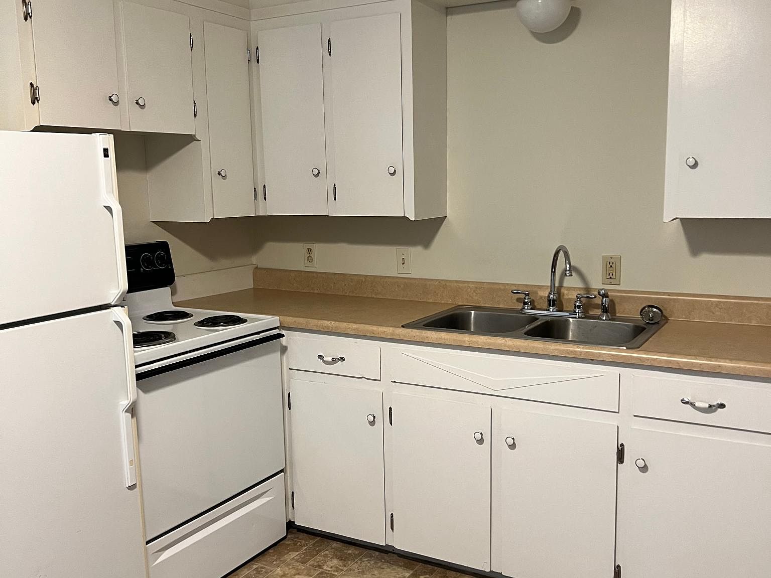 232 Mount Hope Ave 232, Bangor, ME 04401 Zillow