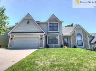 8311 NW 83rd St, Kansas City, MO 64152