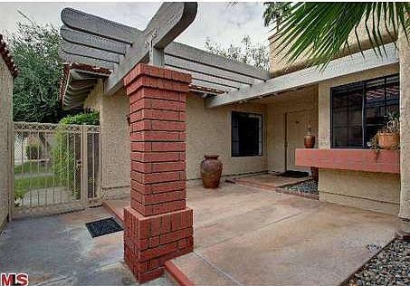 4th image of 2345 S Cherokee Way Unit 133