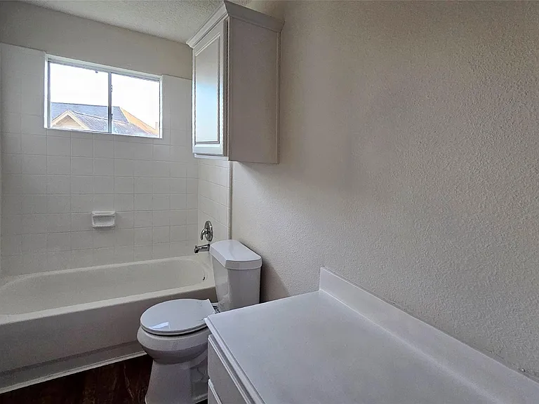 2202 Cherry Hill Ct — Photo 21