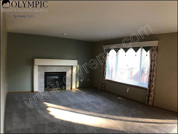 5th image of 3040 Westside Dr NW