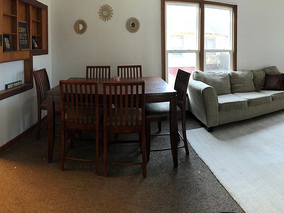 Upstairs Living Area