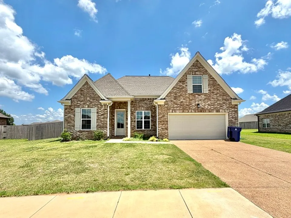 130 Primrose Ln