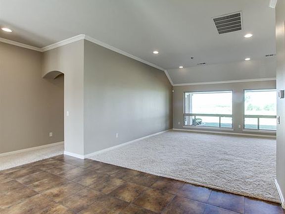 3rd image of 9708 Edmondson Dr