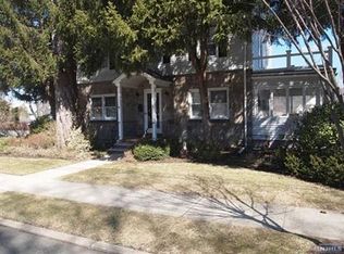 135 Lexington Ave, Westwood, NJ 07675