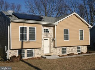 5942 Talbott St, Woodlawn, MD 21207