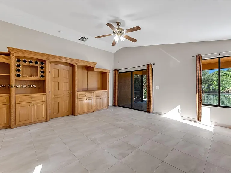 3491 NW 21st St — Photo 22