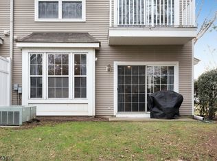 136 Riverwalk Way, Clifton, NJ 07014