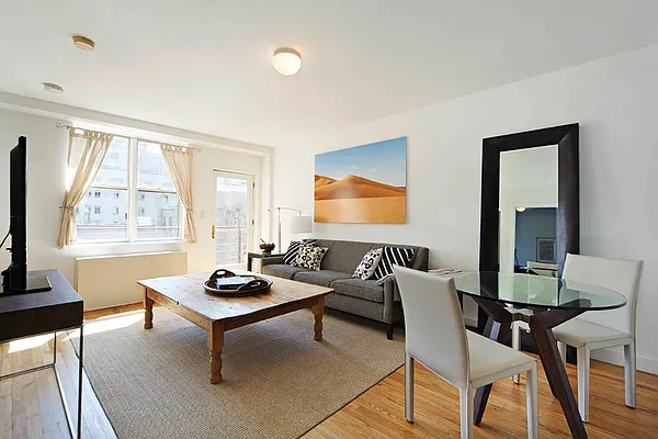 Rented by Town Residential | media 17