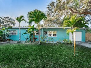 2952 66th Way N, Saint Petersburg, FL 33710