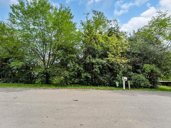 3rd image of 6021 240TH AVENUE