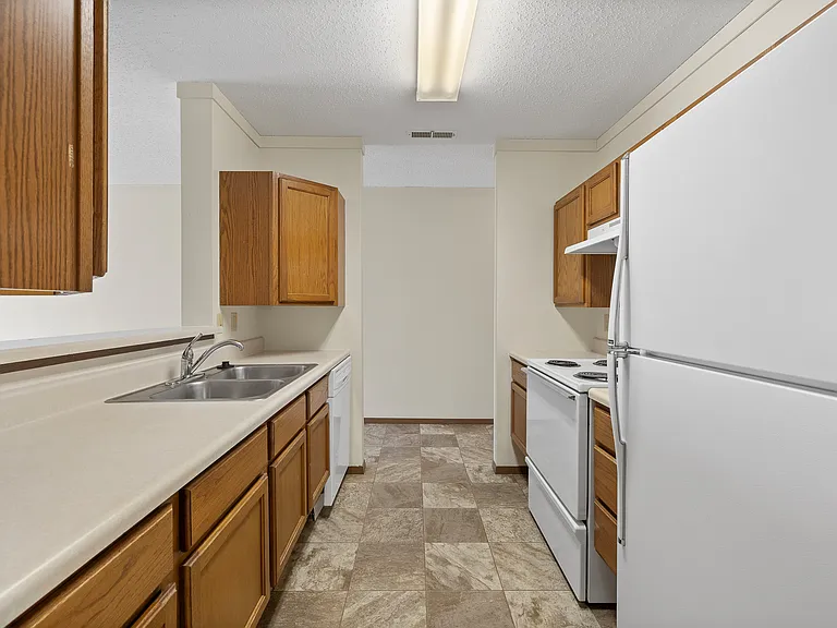 Vista Pointe — Photo 16