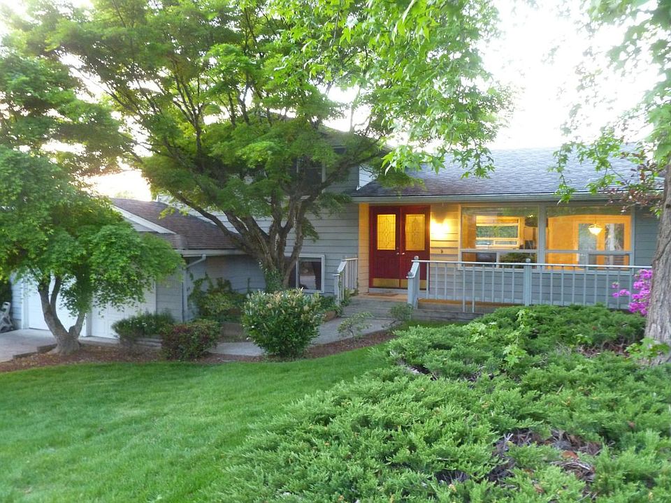 1st image of 12306 NE 162nd St