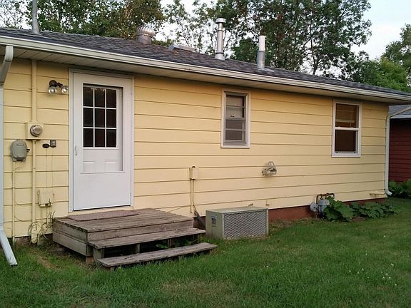 3rd image of 316 Sunset Ave