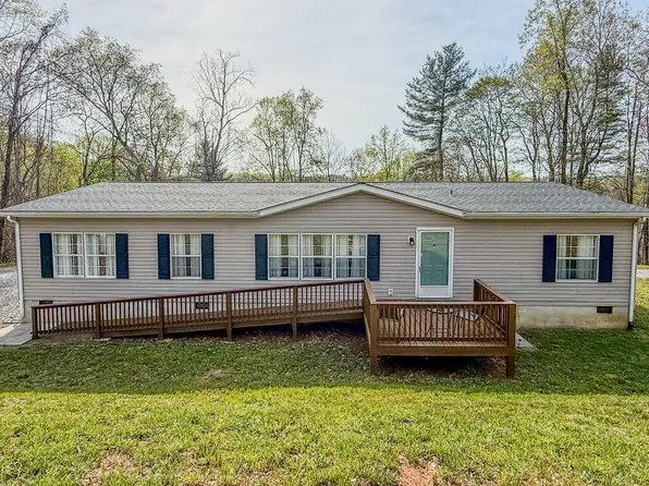 1023 Union Bridge Rd, Ferrum, VA 24088