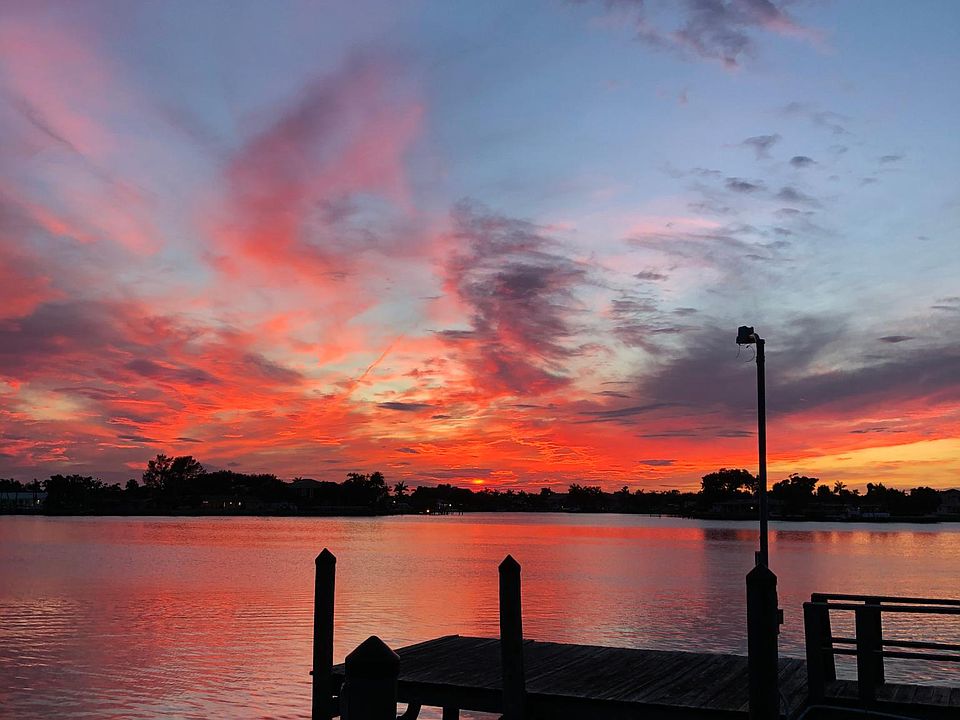 1st image of 7083 Sunset Dr