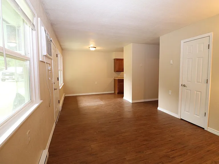 23053 Main St #14 — Photo 19