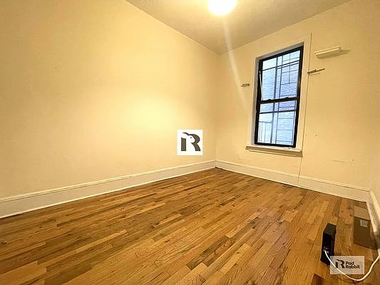 4th image of 607 Franklin Ave #4A