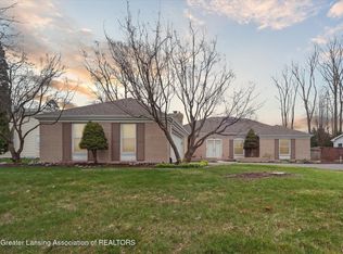 1740 Foxcroft Rd, East Lansing, MI 48823