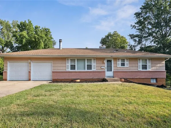 6104 E 96th Ter, Kansas City, MO 64134