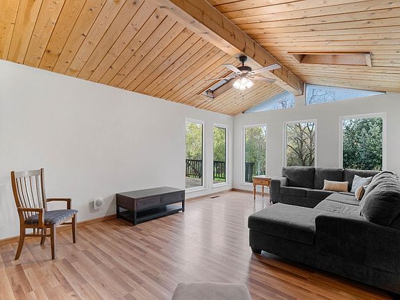 5th image of 3141 Verde Valle Lane