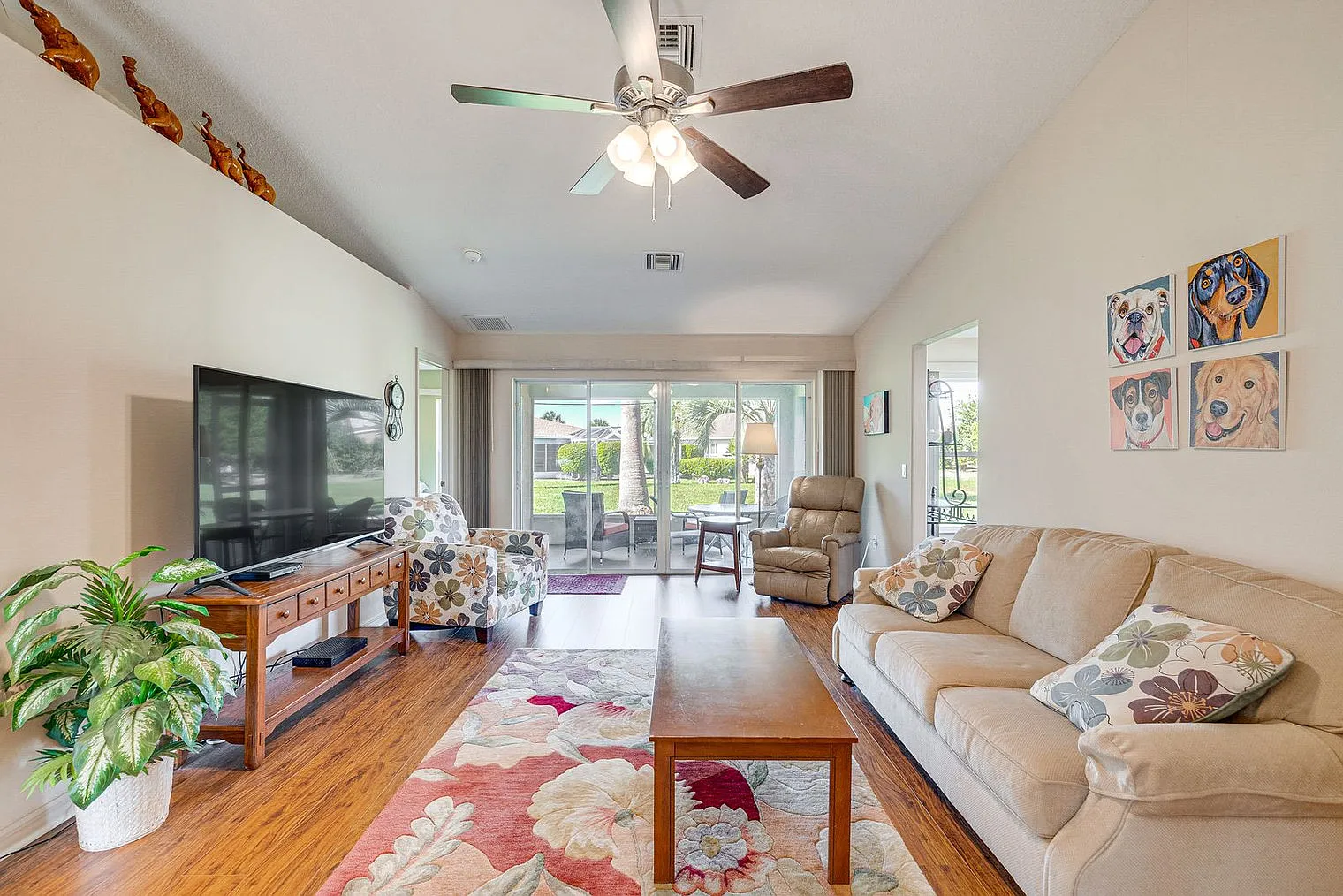 2 bed, 2.0 bath, 1194 sqft, $1,935 — Photo 2