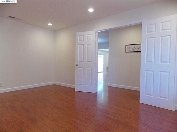 3rd image of 3789 Grand Lake Dr