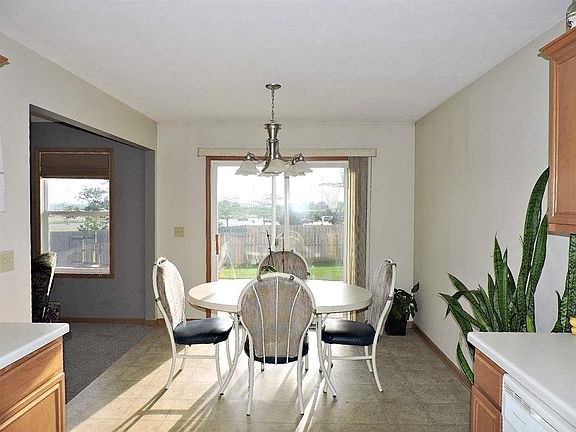 4th image of 7252 Chandan Blvd