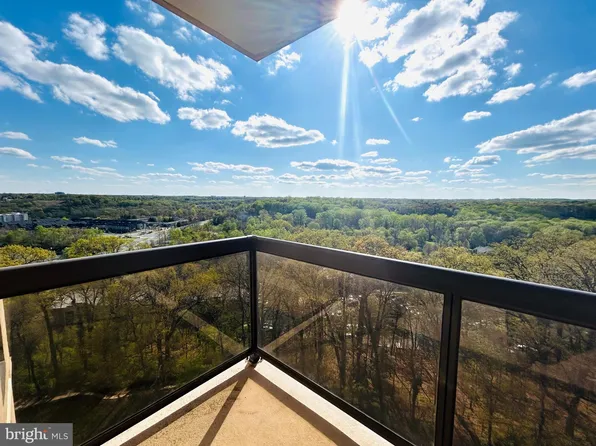 309 Yoakum Pkwy APT 1415, Alexandria, VA 22304