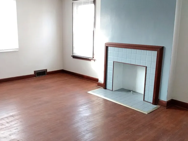910 Geers Ave #910 — Photo 3