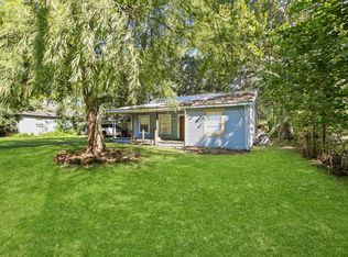 733 Winding Rd, Pasadena, TX 77504