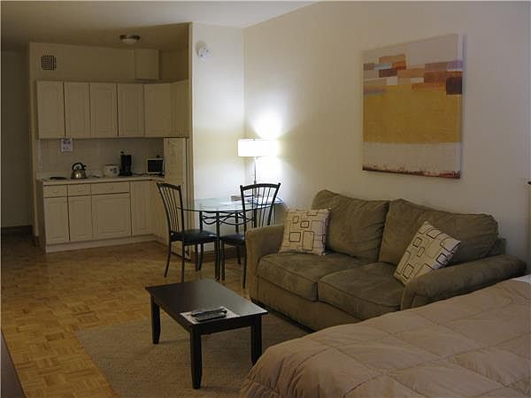 2nd image of 27 E 38th St APT 1B