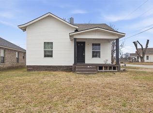 221 N Dorothy Ave, Claremore, OK 74017
