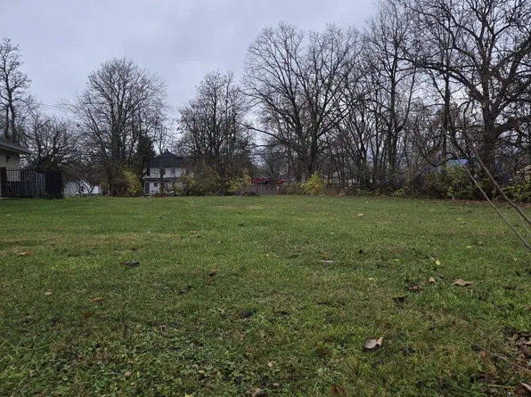 2734 N Sherman Dr, Indianapolis, IN 46218