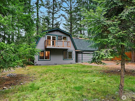 3rd image of 16319 Alpine Drive E