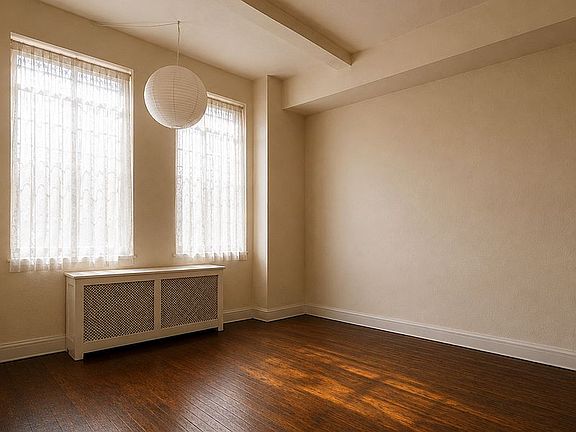 3rd image of 320 E 42nd St APT 1717