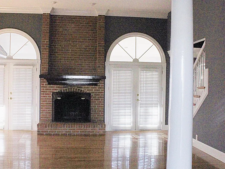 6060 Williamsburg Pkwy — Photo 9