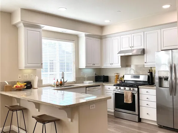 15216 Cambridge St, Tustin, CA 92782