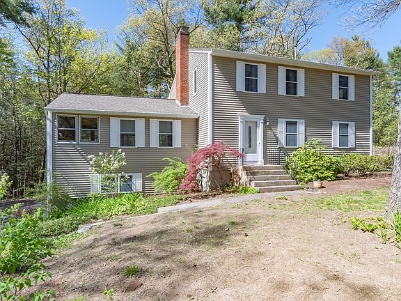 2nd image of 18 Spencer Dr