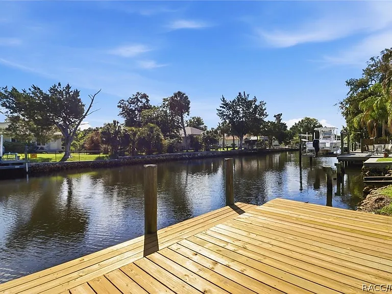 11625 W Riverhaven Dr — Photo 32