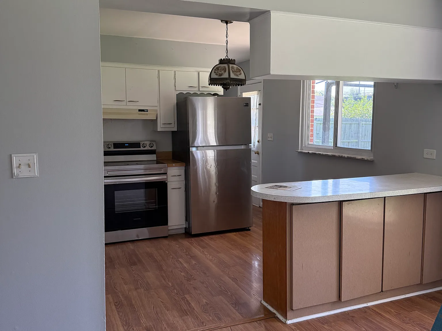 3 bed, 1276 sqft, $1,800 — Photo 3
