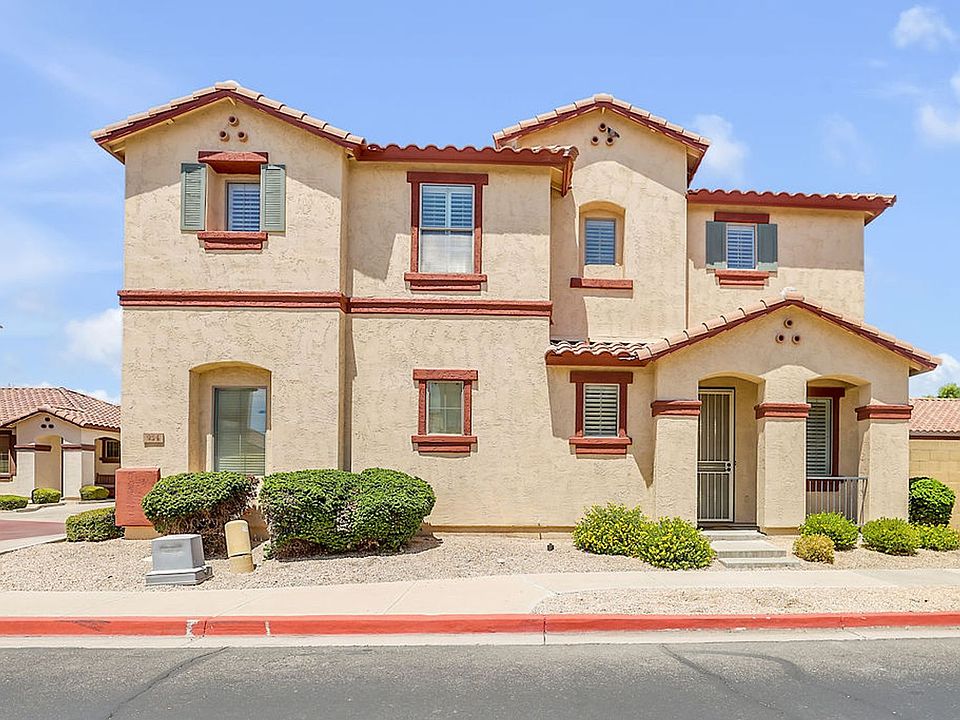 1st image of 954 E Cantebria Dr