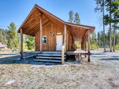 1035 Bonanza Dr, Sula, MT, 59871