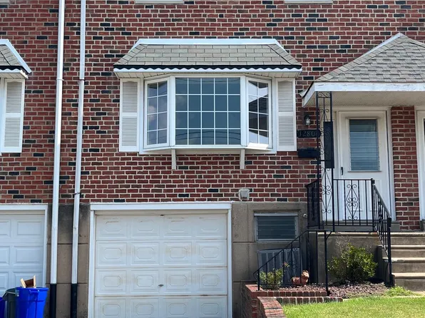 12806 Elnora Rd, Philadelphia, PA 19154