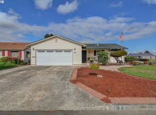 129 W Clackamas Cir, Woodburn, OR